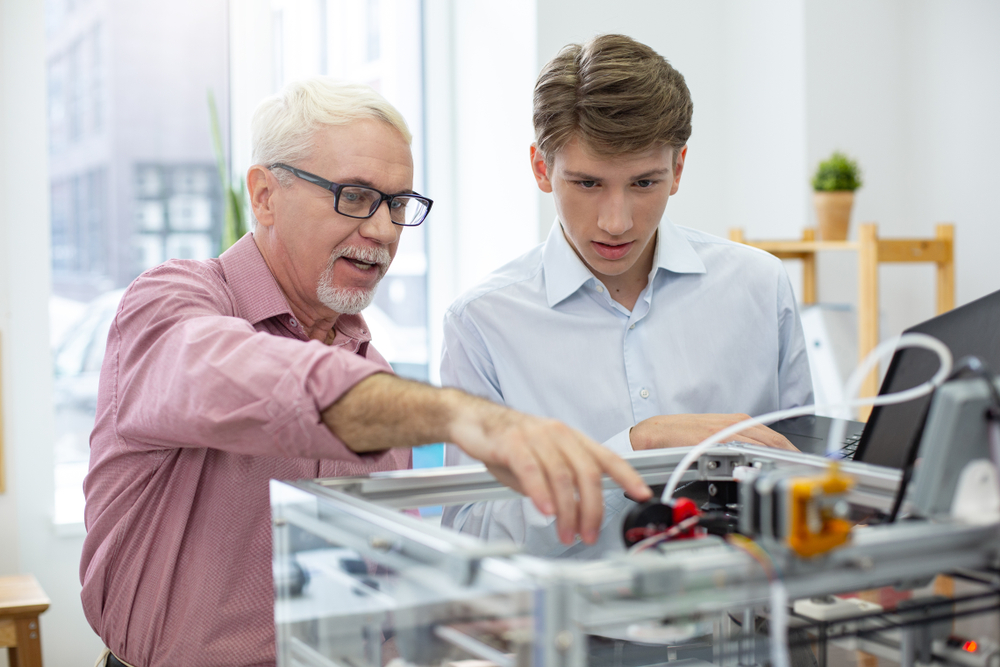 mechanical engineering teacher and student